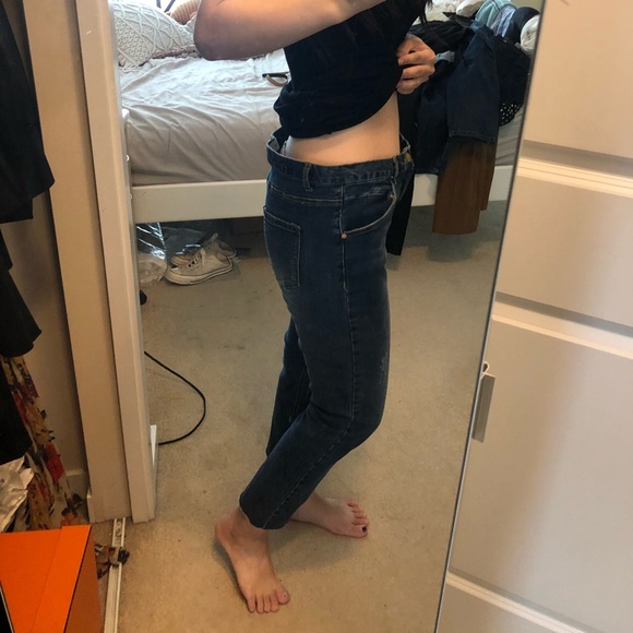 Jean for sale - Picture 2 of 4